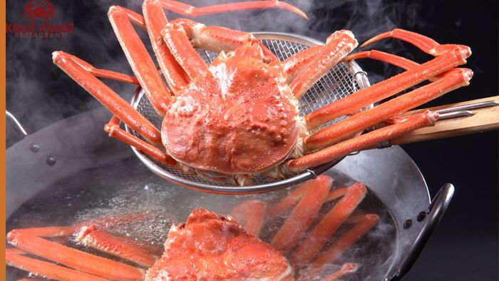 where do snow crab live